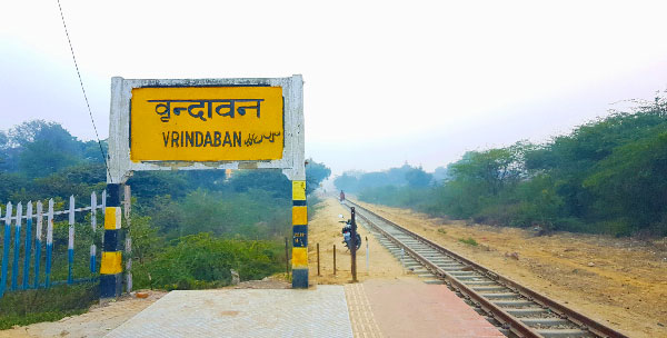 Vrindavan-Board-at-Railway-Station